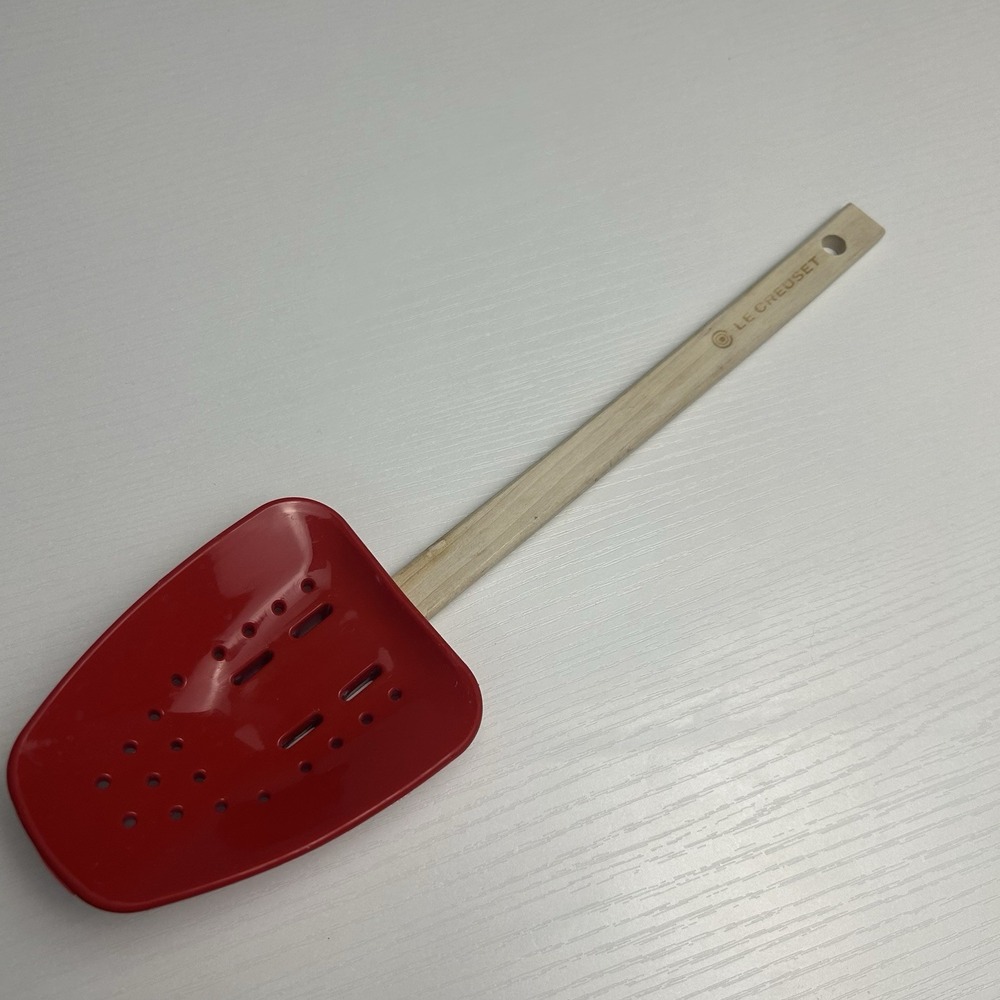 Le Creuset Gourmet Slotted Silicone Spatula Red With Wood Handle Made In USA